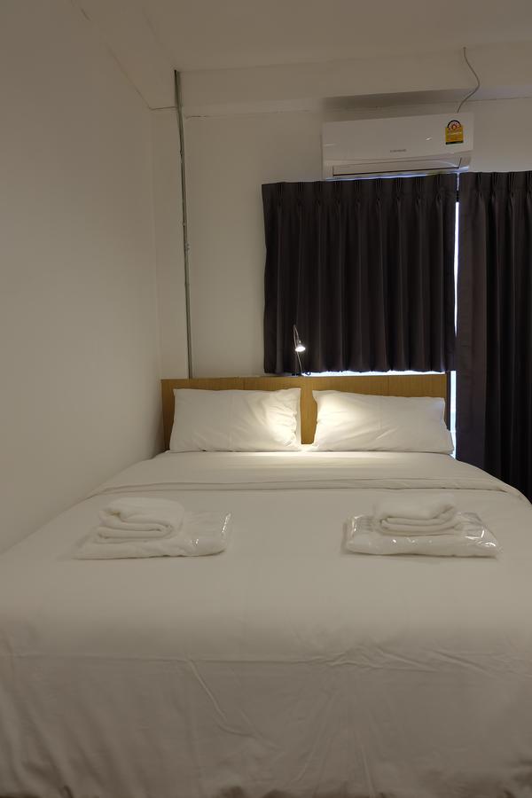 F Plus F Hostel Chiang Mai Extérieur photo