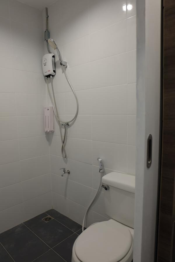 F Plus F Hostel Chiang Mai Extérieur photo