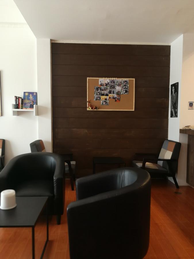 F Plus F Hostel Chiang Mai Extérieur photo